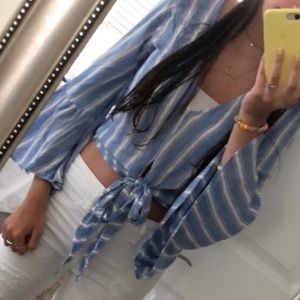 cute tie long sleeve top